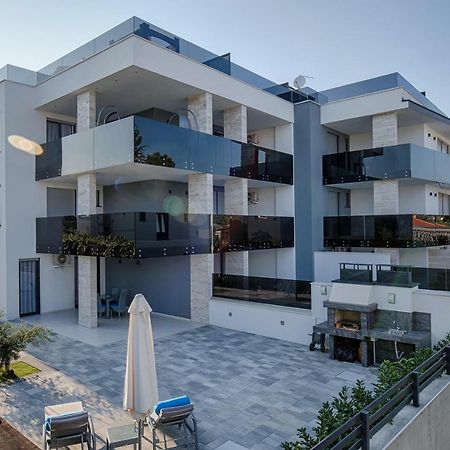 Glamour Apartments Krk Town Extérieur photo