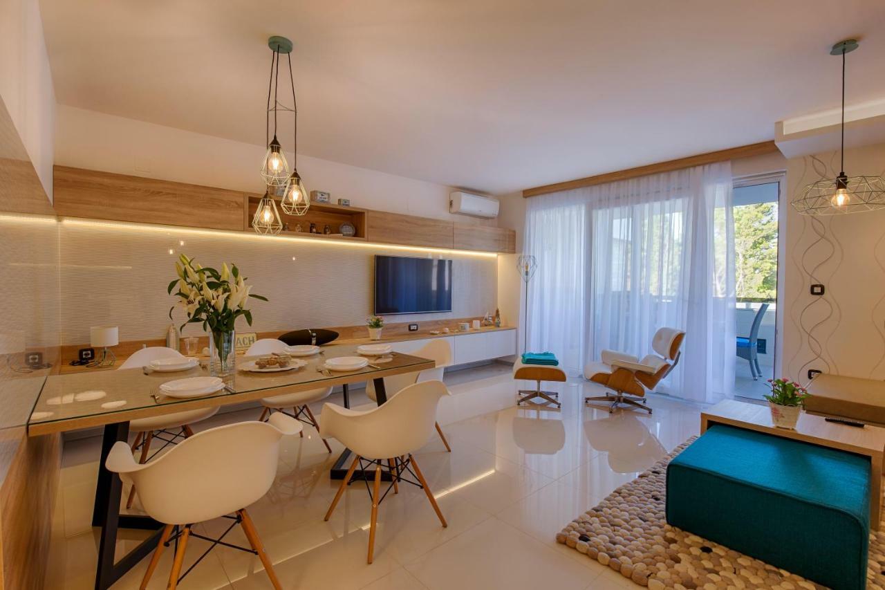 Glamour Apartments Krk Town Extérieur photo