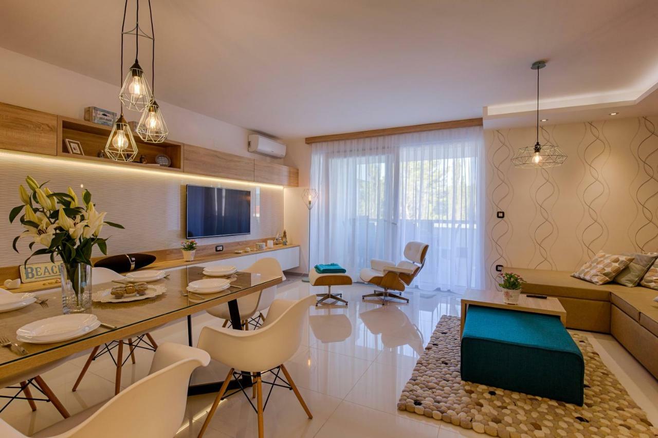 Glamour Apartments Krk Town Extérieur photo